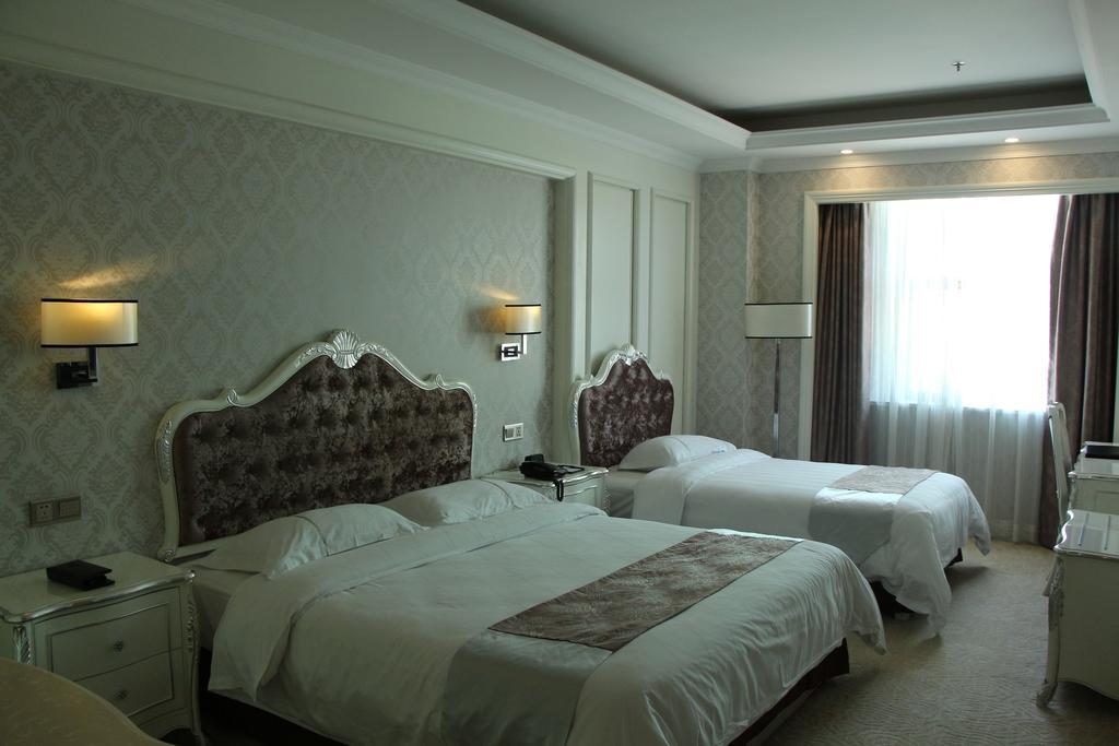 Zhuhai Rongfeng Hotel 객실 사진